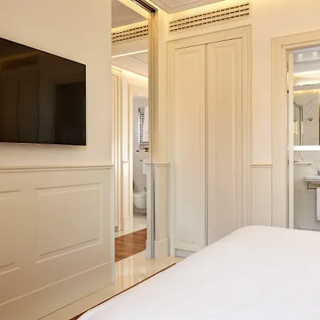 델리 아르티스티 4*